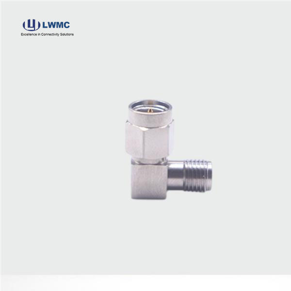 Ang Lalaking Plug Adapter