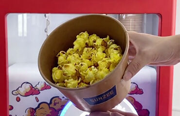 Smart popcorn robot: A feast of popcorn flavors for you to choose from!