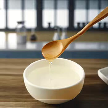 Ciò che Devi Sapere sullo Sciroppo di Fruttosio ad Alto Contenuto e i Suoi Pericoli Nascosti