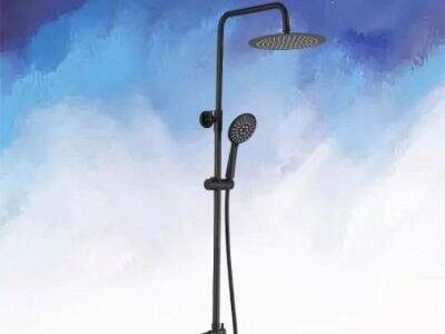 قضبان صنابير الدش من الفولاذ المقاوم للصدأ مقابل قضبان صنابير الدش الكروم: أيهما أفضل لحمامات الفنادق الساحلية؟