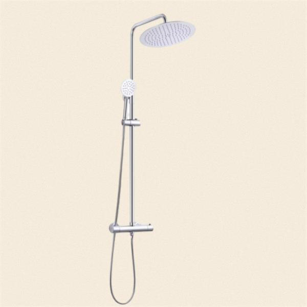 Upgrade your culinary experience with a convenient pull out spray attachmen