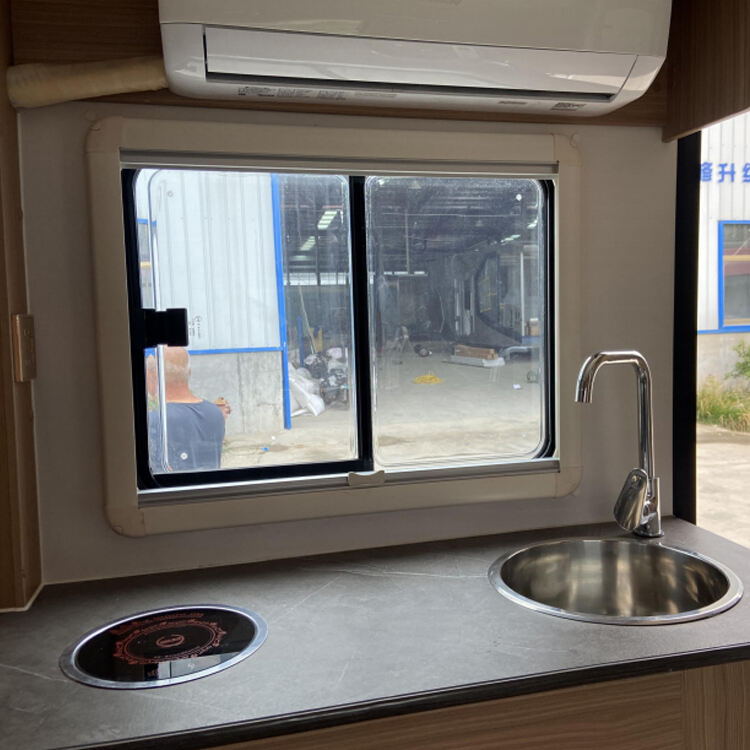 Customized Best Quality Luxury Trailer Rv Motorhome Fully Equipped Camper Travel Caravan supplier