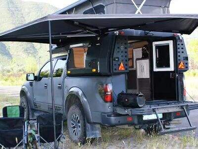 Mae llawer o gampwyr pick-up 2026 nawr yn cynnwys pŵer USB-C a 12V fel rheoliad safonol