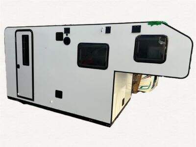 Fold-Out vs. Slide-Out: Comparing the Latest Pickup Camper Innovations