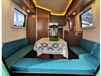 Luxury high-end pickup camping RV selling Middle East professional after-sales service