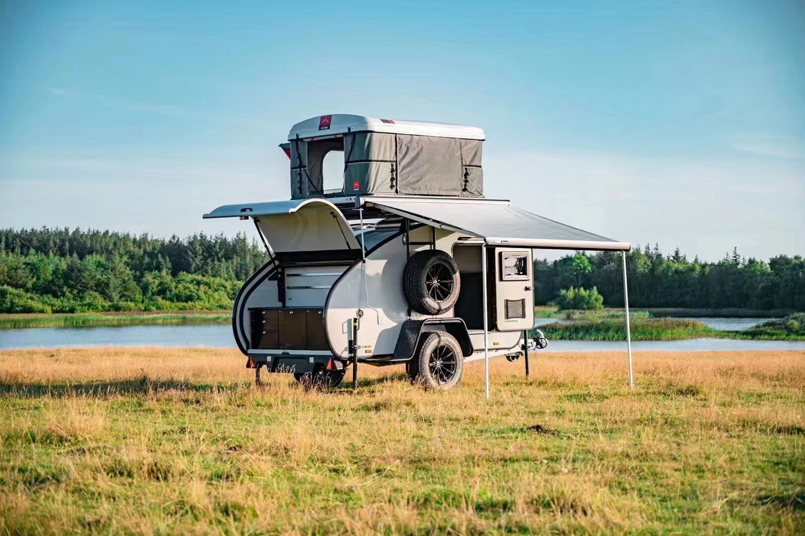 2024 السعر المنخفض Rv Caravan Camper Travel Trailer Off Road Camper صنع في الصين