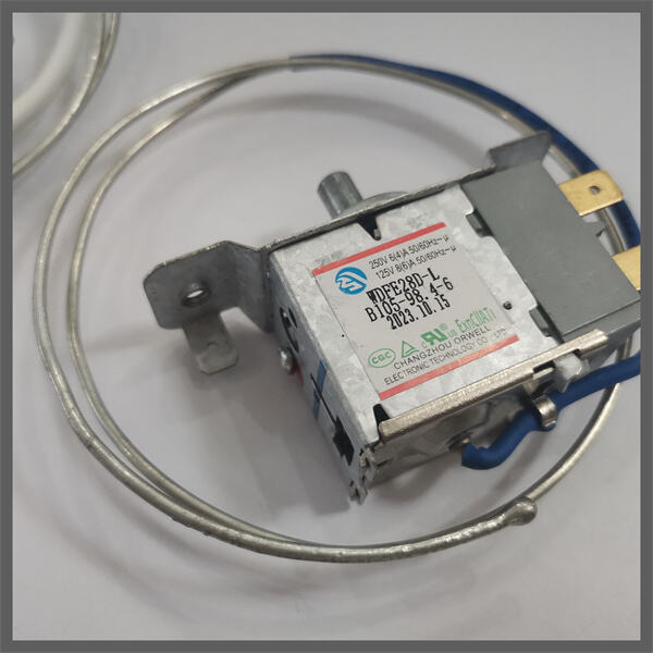 Take charge of your environment with a 12V temperature switch.