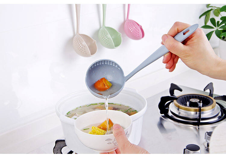 Wheat straw 2-in-1 household kitchen soup spoon Long handle plastic colander strainer tableware fondue spoon scoop supplier