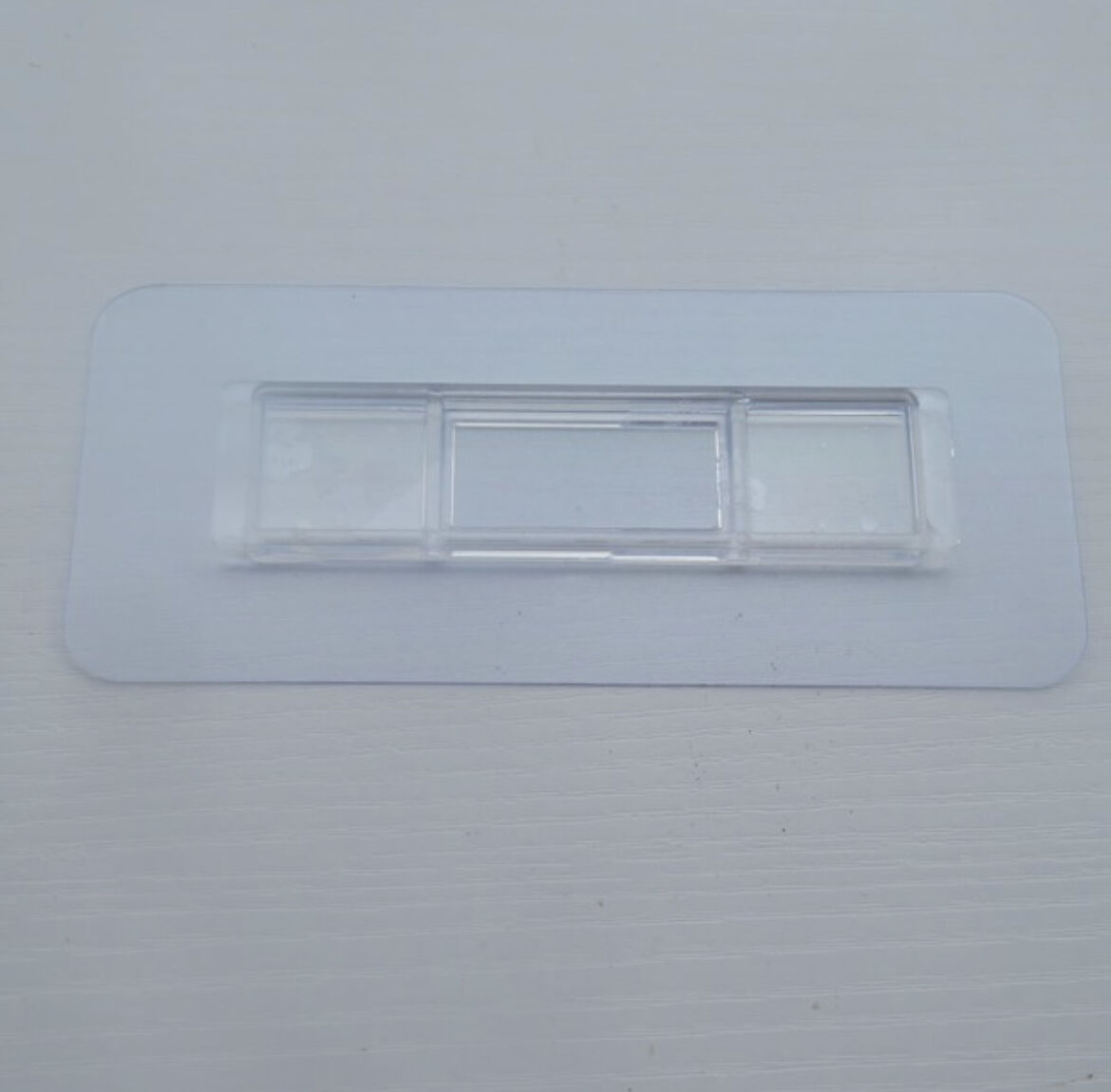 Sample Processing Specializing In The Production Of Custom Strip Buckle Tissue Box Traceless Stick Buckle Patch Size manufacture