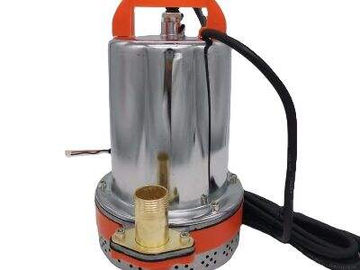 مضخات هجينة تعمل بالطاقة الشمسية والديزل: موثوقية للشبكات غير المستقرة