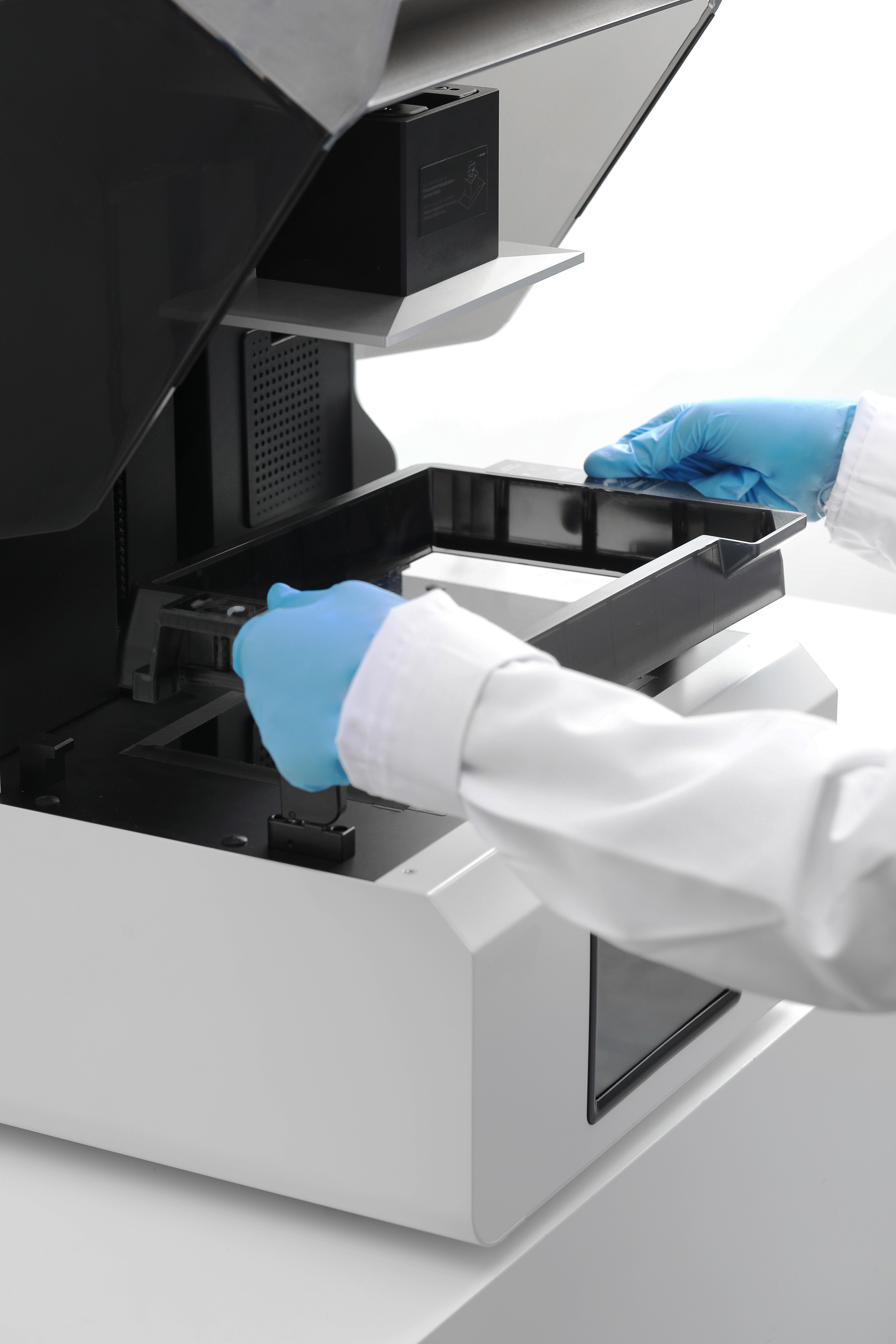 Badanie tanich opcji inwestycyjnych w skaner intraoralny dla gabinetu stomatologicznego