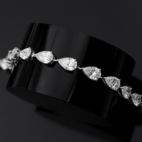 Laboratoriefödda Diamantarmband