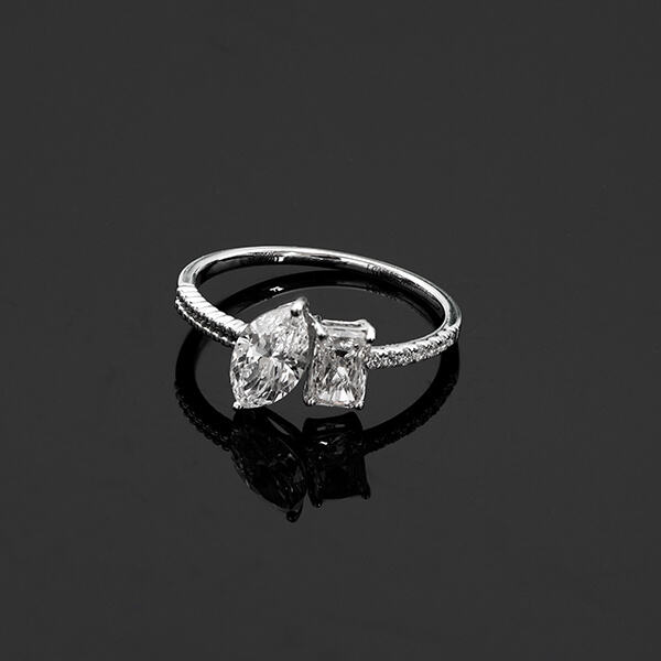 Why We Chose a Toi et Moi Engagement Ring?