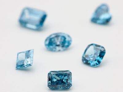 Are lab-grown diamonds the same as natural diamonds? The scientific answer is here!