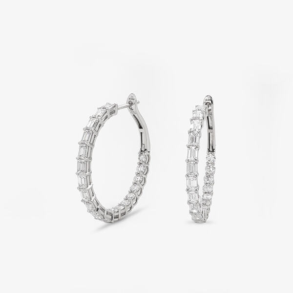 Innovation meets elegance in lab grown diamond hoops