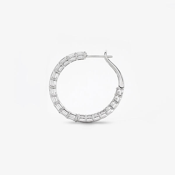 The brilliance of real diamonds without the ethical concerns