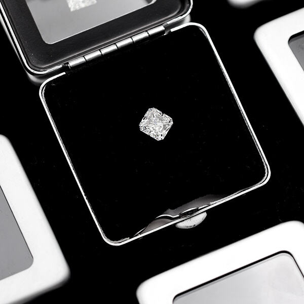 Diamantes cultivados em laboratório oferecem valor pelo dinheiro