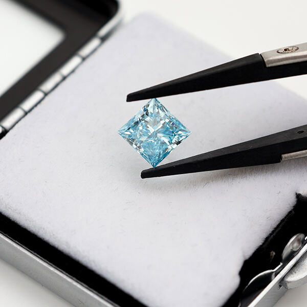 Join the trend of ethical and sustainable jewelry