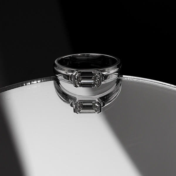 Elevate your look with our stunning lab grown diamond mens rings