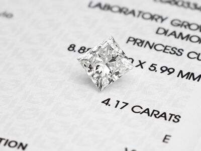 Myth busting: Lab diamonds are physically identical to natural diamonds