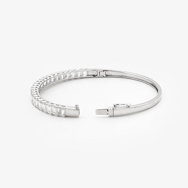 Pulseiras de diamante sintético