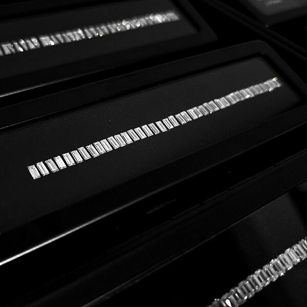 手頃な価格の合成ダイヤモンドの世界を探る