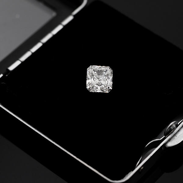 Escolha diamantes cultivados em laboratório