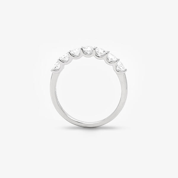 Anel de meia eternidade de diamante de laboratório