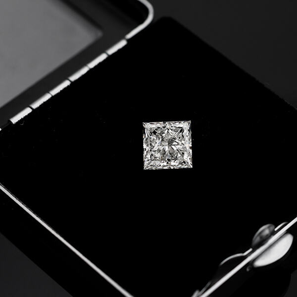 Diamants de Laboratoire Taille Princesse