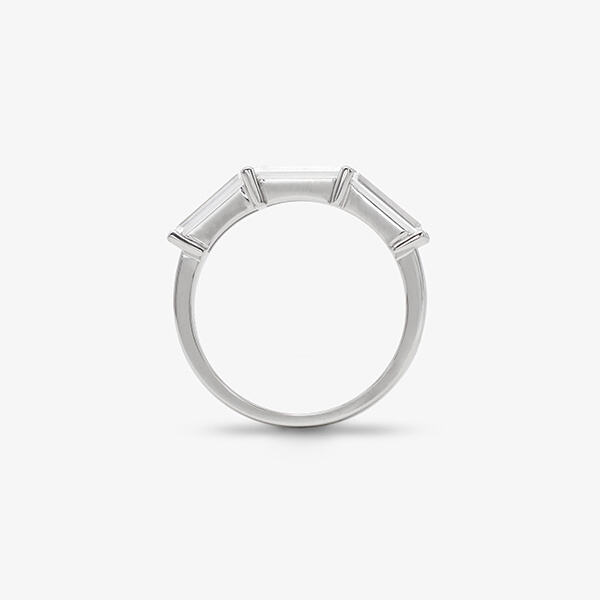 De technologie achter laboratoriumgemaakte diamantsringen.