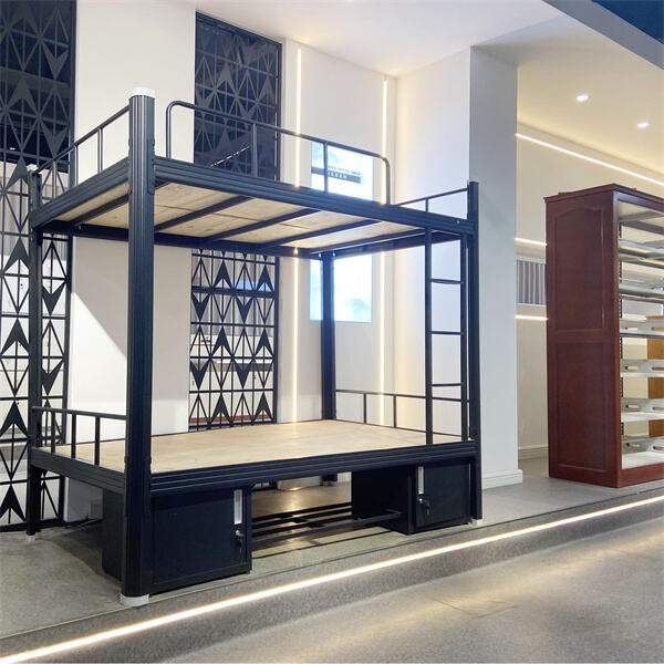 शांत रात की नींद के लिए सुरक्षित और विश्वसनीय यह फेरी का काला बंक बेड है।