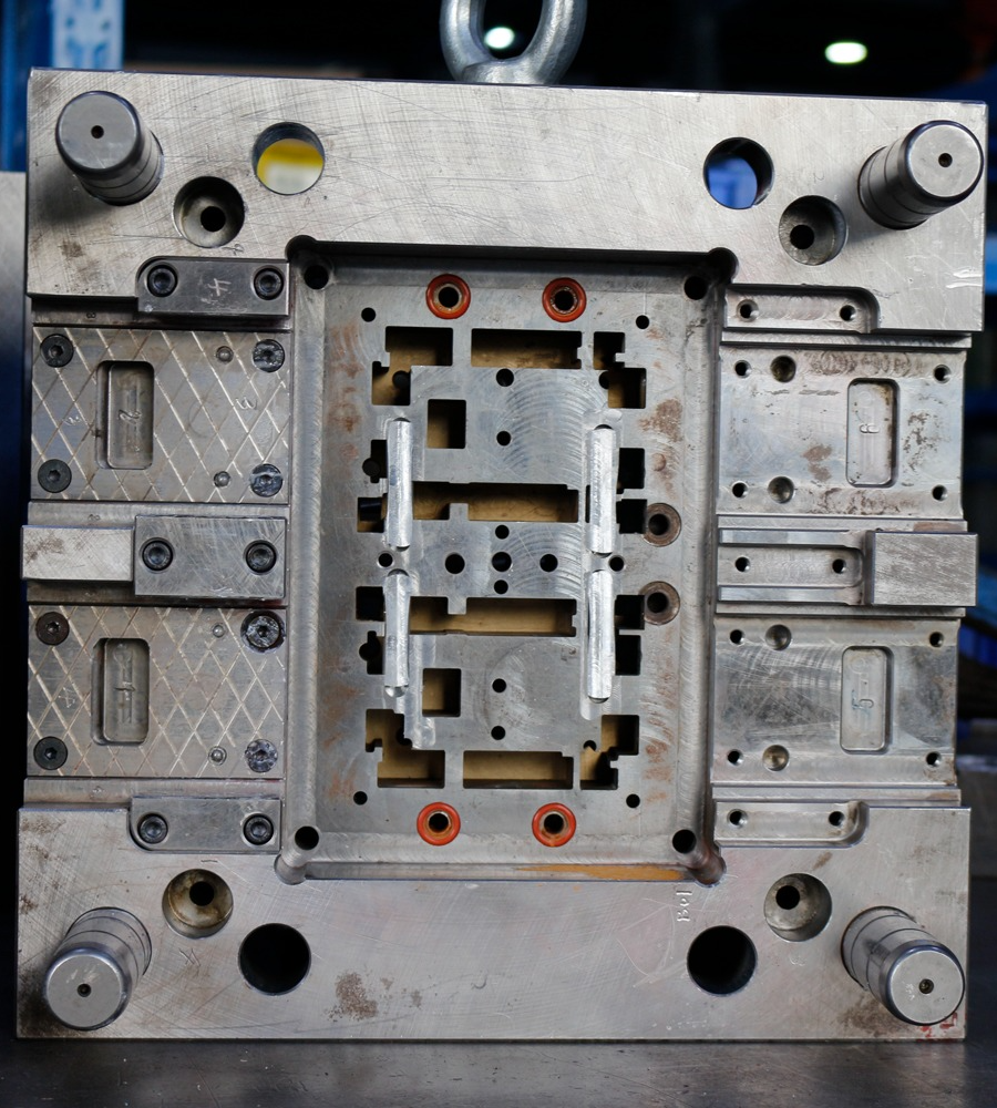 Injection Molding: Optimizing Performance with Customized Features