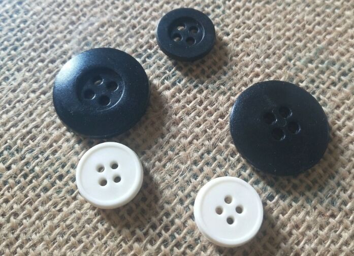 garment rubber button