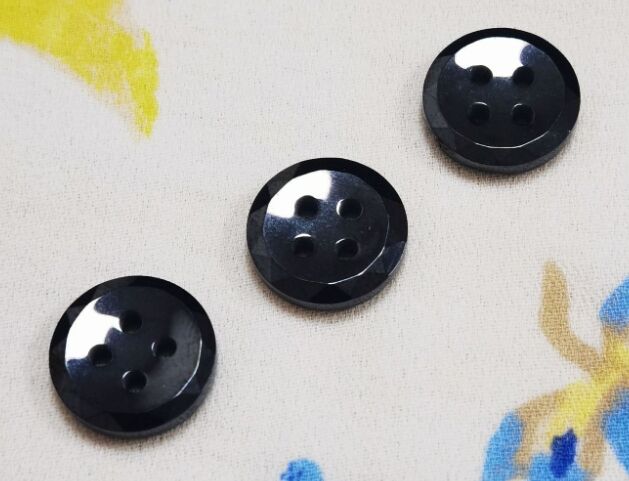 ceramic button