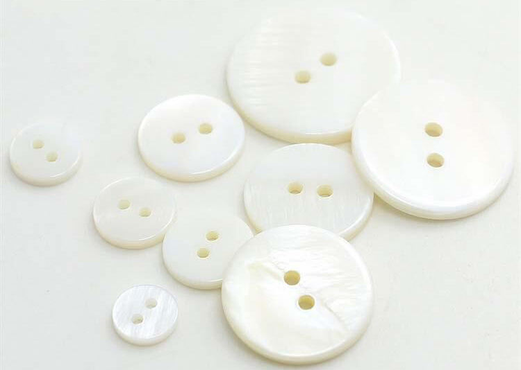 Two holes natural real mop pearl shell buttons manufacture