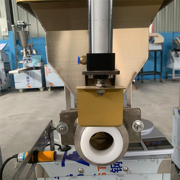 Say goodbye to hand-rolling mantou dough with a reliable machine