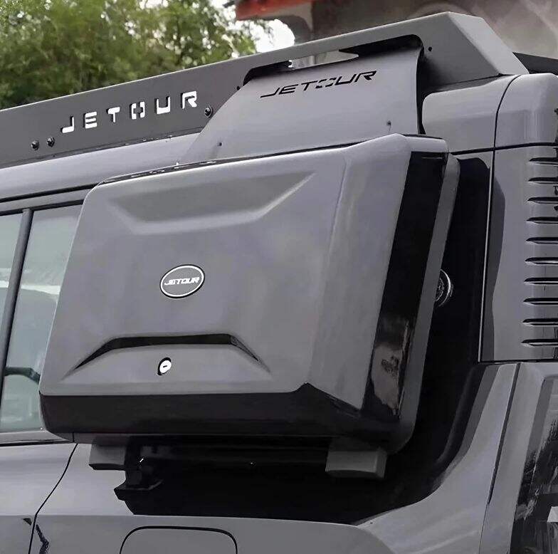 ابق منظمًا أثناء التنقل مع الحقيبة الجانبية لشيري جيتور T1