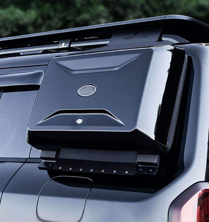 -Stay organized and stylish with this versatile accessory