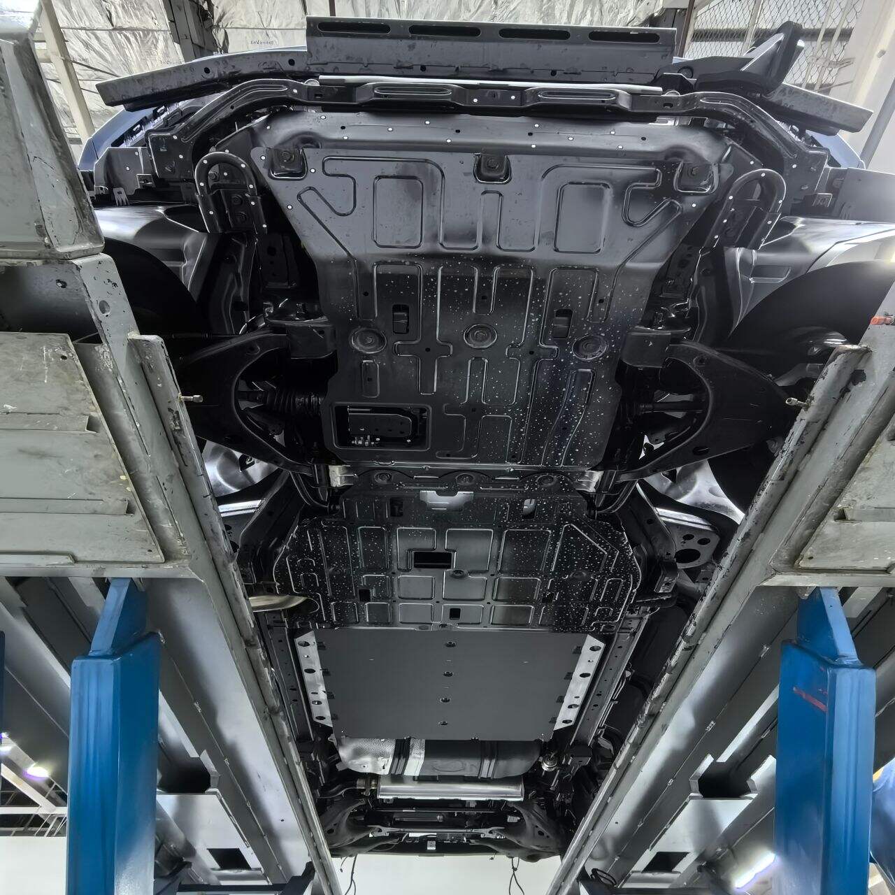 Tarkkaan sovitettu, helppo asennus