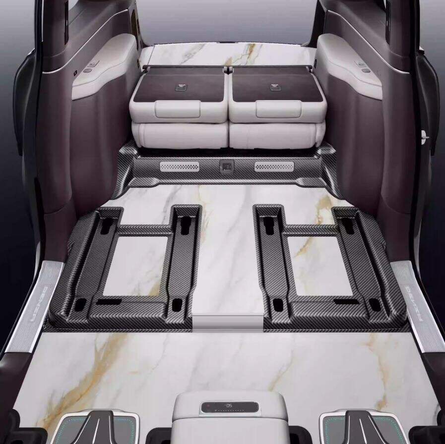 Höj standarden i ditt hem eller företag med det smidiga och moderna Denza N9 golvet i aluminiumlegering