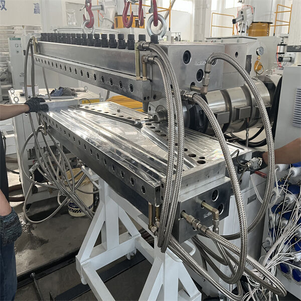 Bagaimana Ekstrusi Baut Ganda Mengubah Permainan