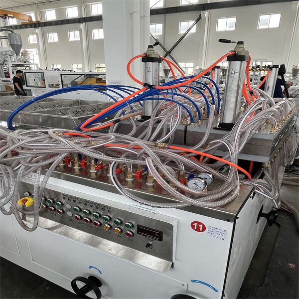 Confidently Dispose of Confidential Information with a Machine Shredder