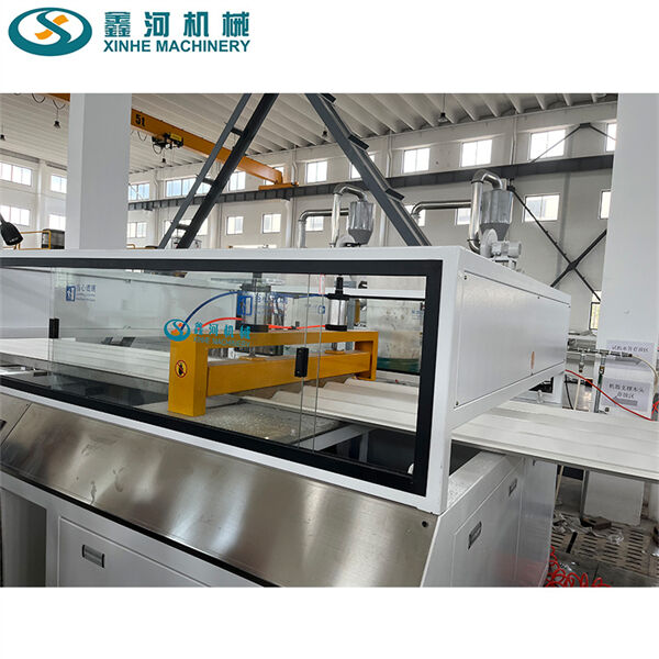 Преимущества и недостатки использования машинных экструдеров в производстве.