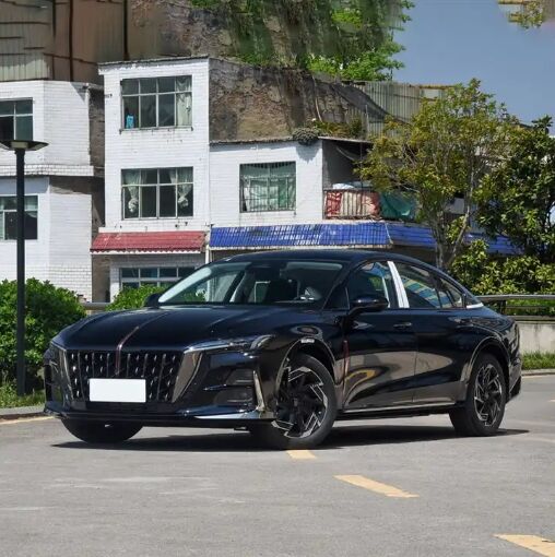 2024 HONGQI H6 รถเบนซิน 2.0T สูงสุด 252 แรงม้า L4 ด้วยความเร็วสูง 230Km/h 5 ประตูรถใหม่และมือสองที่ผลิตในจีนรายละเอียด