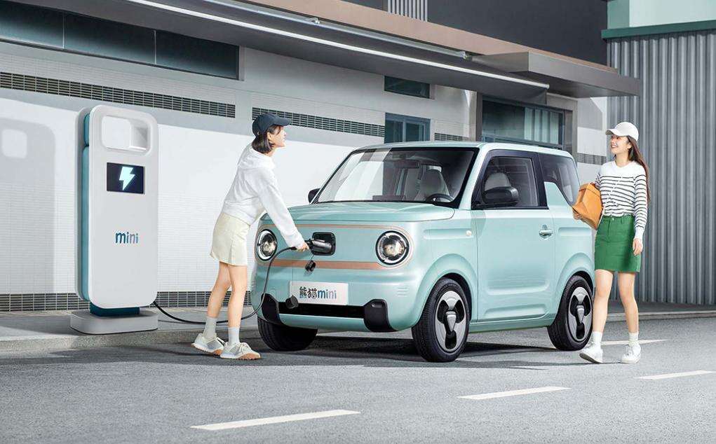 Cheap Factory Price for Geely Panda Mini Jihe Pure Electric New Energy Vehicle ev Car from China for Sale details