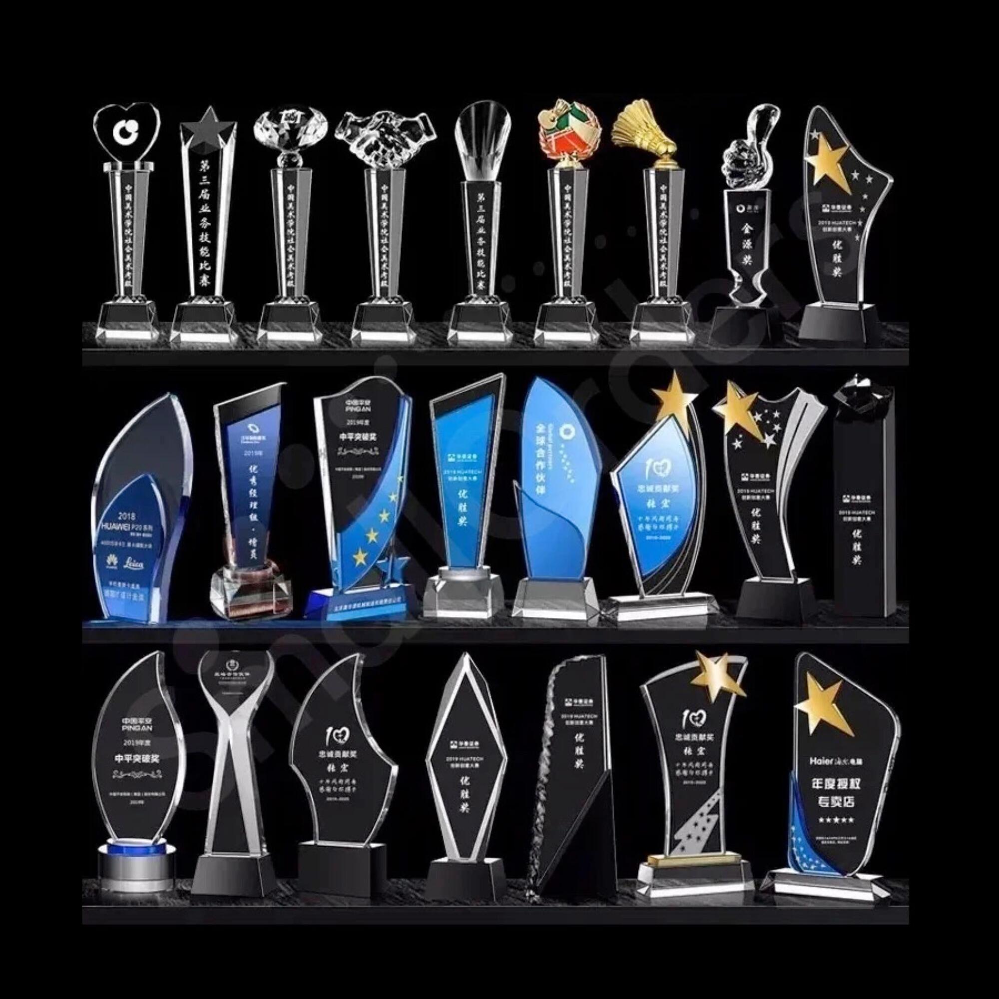 SmallOrders hot selling unique cheap custom blank logo print  sport corporate award UAE resin metal craft trofeos crystal trophy