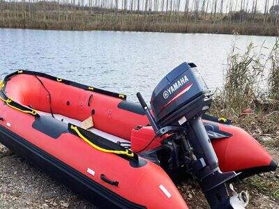 Apa yang Membuat Hypalon Bahan Terbaik untuk Perahu Inflatable Berat? 