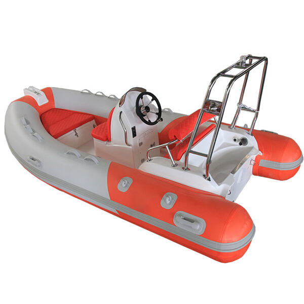 Paano Gamitin ang Rigid Inflatable Dinghy?