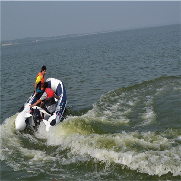 Innovation in Rubber Dinghy with Motor Design