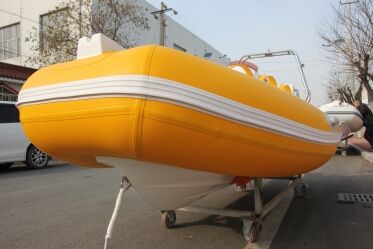 2023 Year Rescued Fishing Rowing Rib 390 Fiberglass Inflatable Boat With Outboard factory